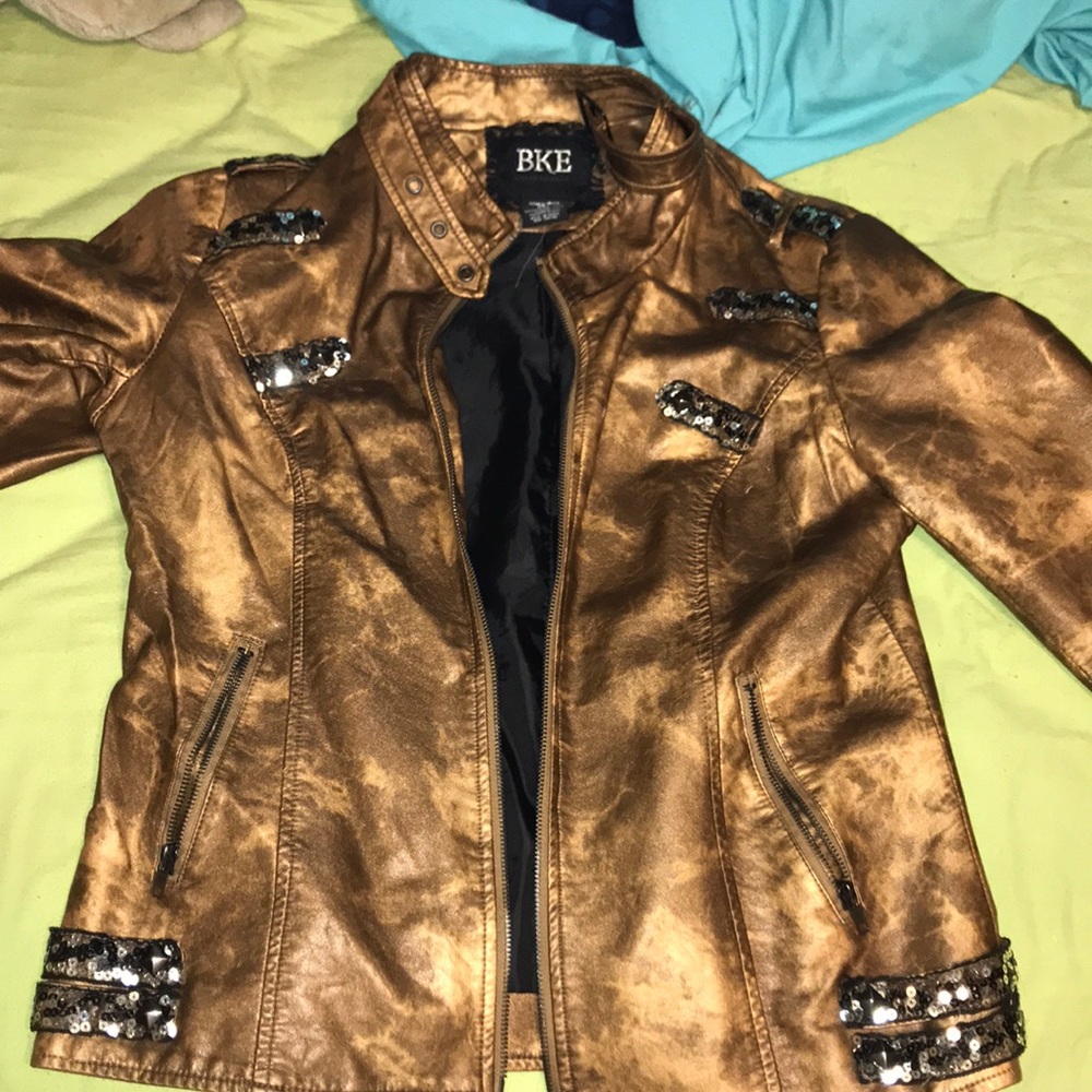Hot leather jacket!